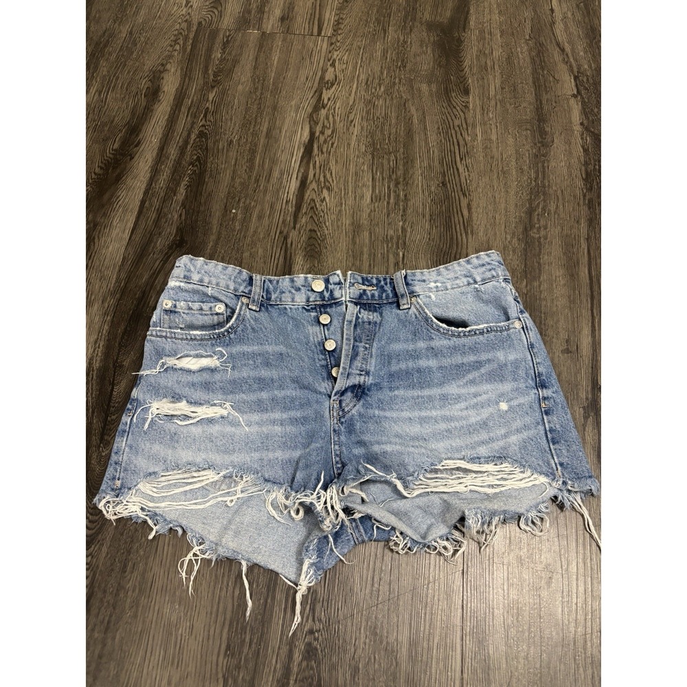 Zara Women Light Wash High Rise Distressed Denim Cutoff Shorts Size 8